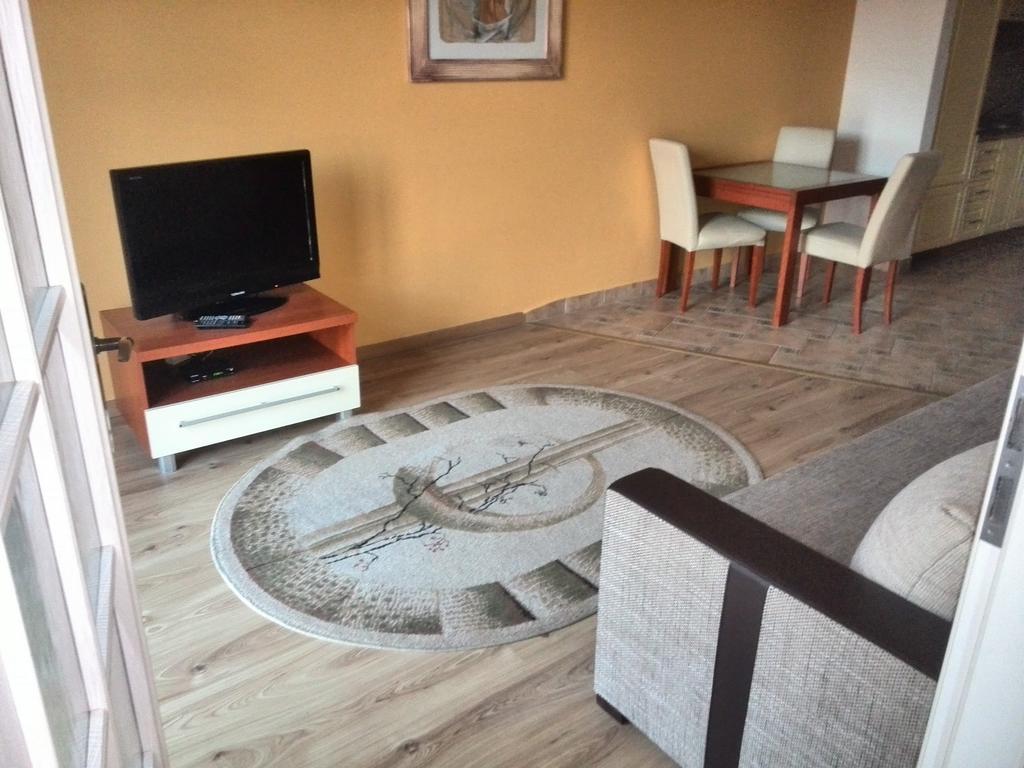 Mikolajki Apartamenty Rynek Mikołajki Exterior foto