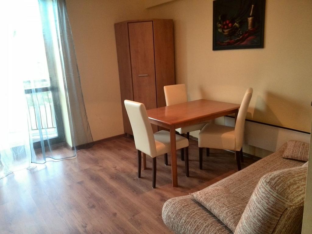 Mikolajki Apartamenty Rynek Mikołajki Exterior foto